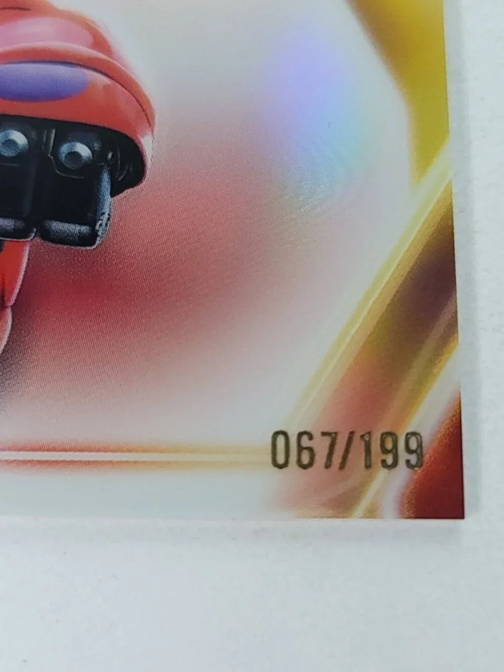 Baymax Topps 2026 Disney Neon Holo Chrome Refractor Limited 067/199 CNE